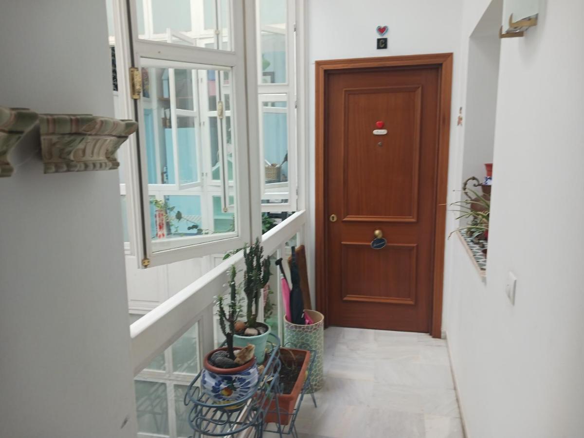 Habitacion Privada Con Bano. Cádiz Eksteriør billede